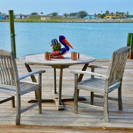 Waterfront Guesthouse On Key Allegro/Little Bay With Dock 罗克波特 外观 照片